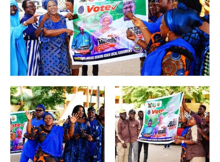 Oshodi-Isolo LG Management Team, Staff Members Declare Support for Otunba Almaroof-Oloyede, Call for His Re-election