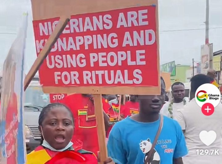 Ghanaians Accuse Nigerians Of Taking Over Markets, Protest Against Igbo King In Ghana   ‎-