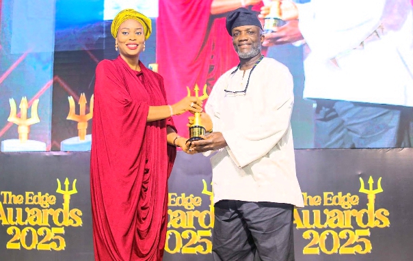 Funso Aina Honoured as Outstanding PR & Corporate Communications Personality of the Decade