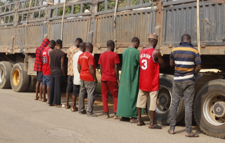 EFCC Arrests 10 Suspects,  Trucks for  Suspected  Illegal Mining Activities in Kwara  