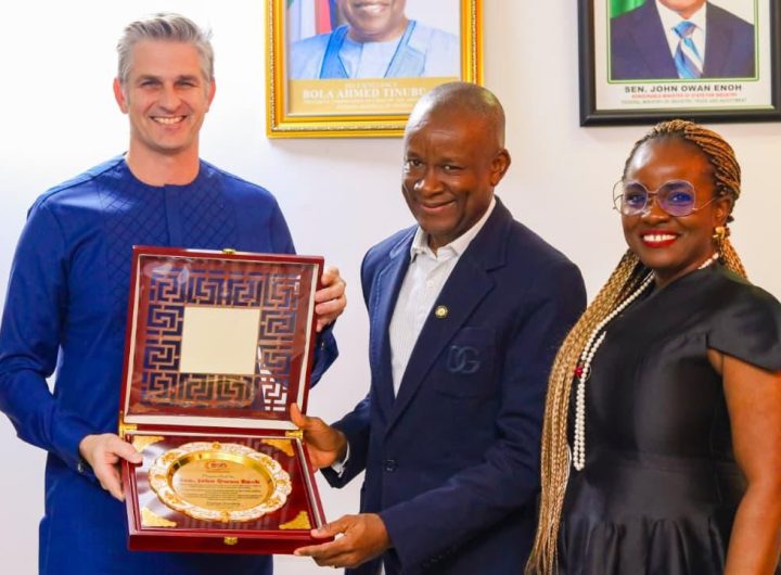 Nigerian Breweries, Beer Sectoral Group Meet Industry Minister in Abuja