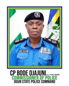 Ogun Police Neutralize Two Suspected Kidnappers, Arrest Kingpin, Recover AK-47 Rifle and ₦1.5m Ransom Cash