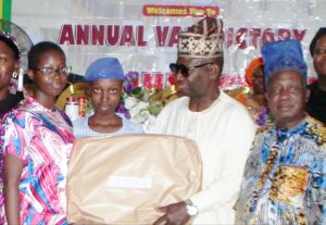 Oriwu Senior Model College Celebrates 2026 Graduands, Honours Academic Excellence at Valedictory Service